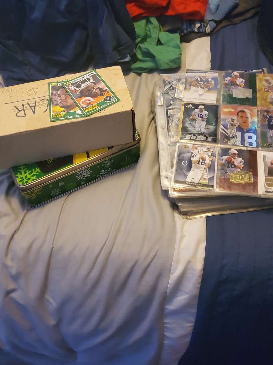 Assortment of trading cards