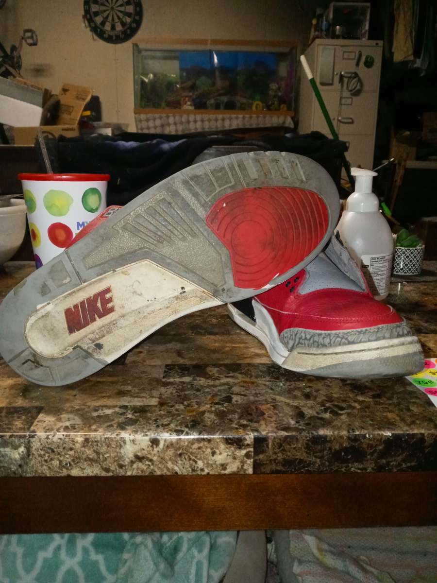 Mens Air Jordan III SZ 12