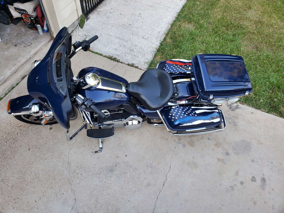 14 Harley Davidson Motorcycle