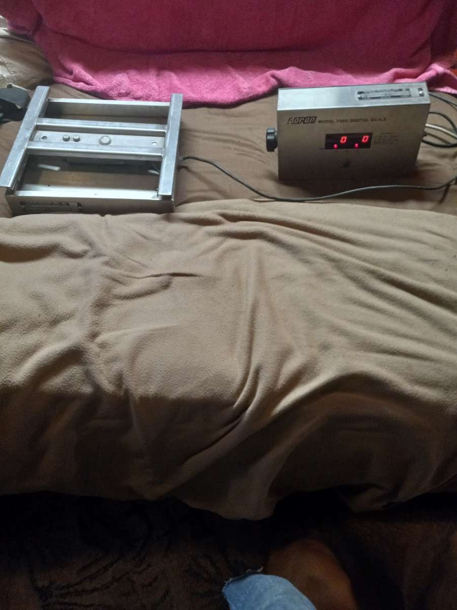 Doran Scales model 7100