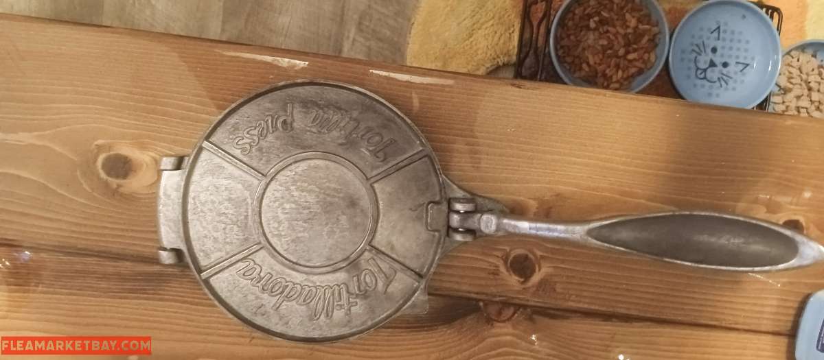 old fashioned tortilla press
