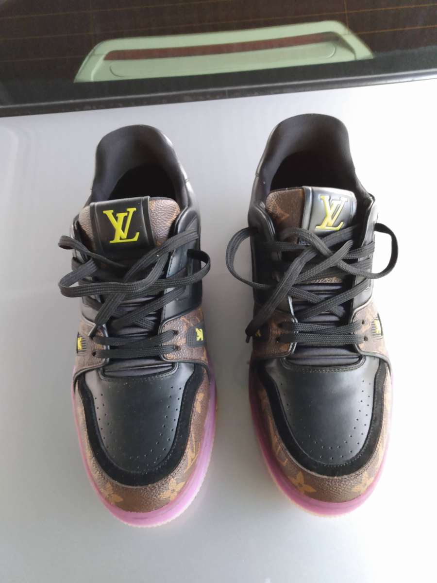 Like New Louis Vuitton Monogram Training Shoes