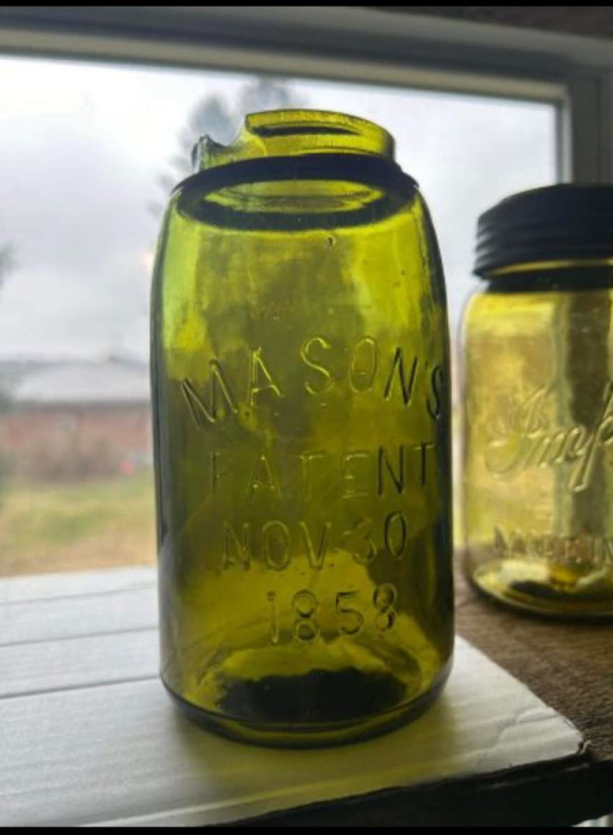 Masons patent nov 30 1858 ground lip shoulder seal olive