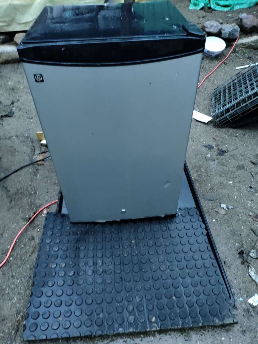 small refrigerator with freezer