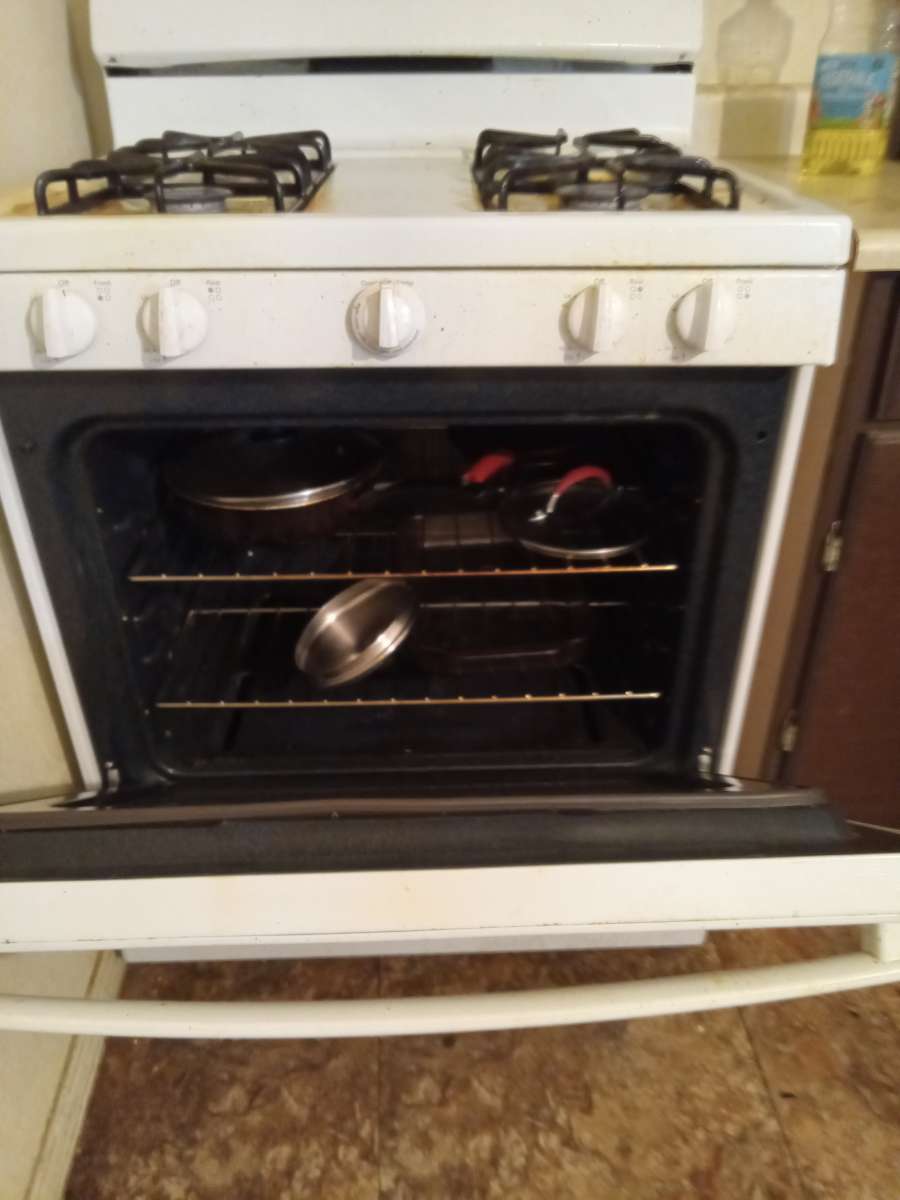 Gas stove