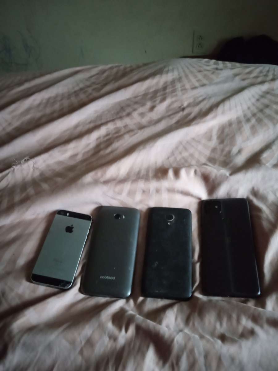 used cracked phones