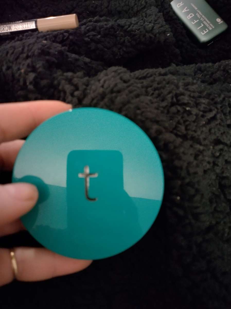 sun chaser thrive bronzing powder compact