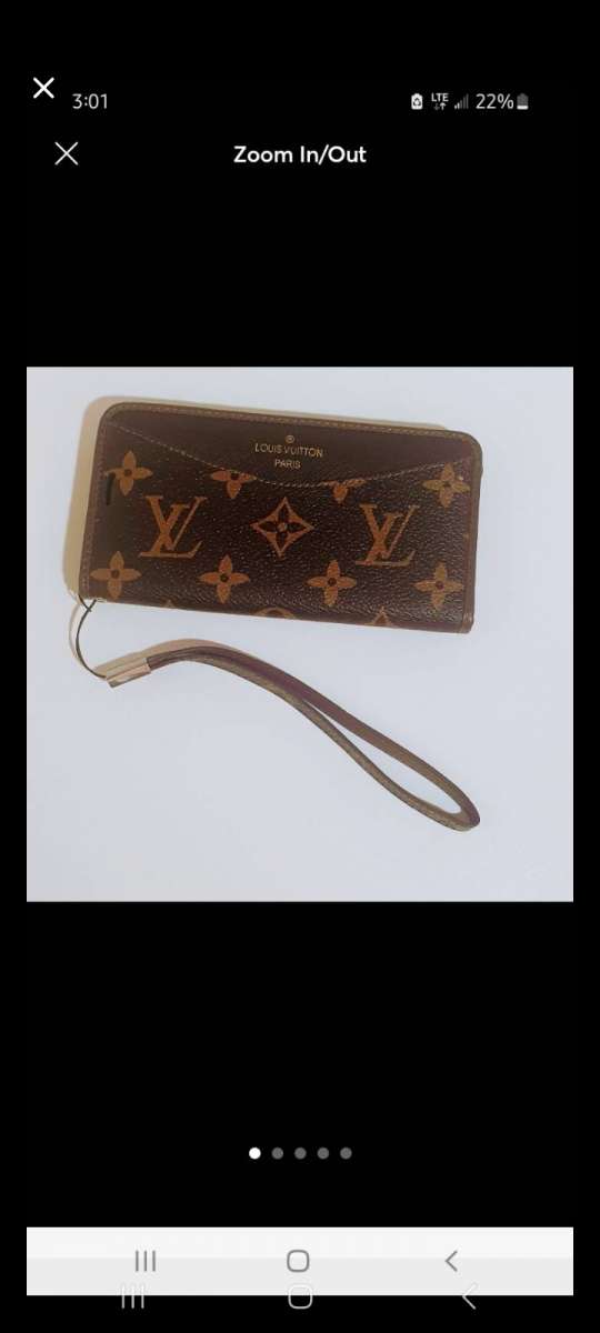 (AUTHENTIC ) Louis vuitton phone case