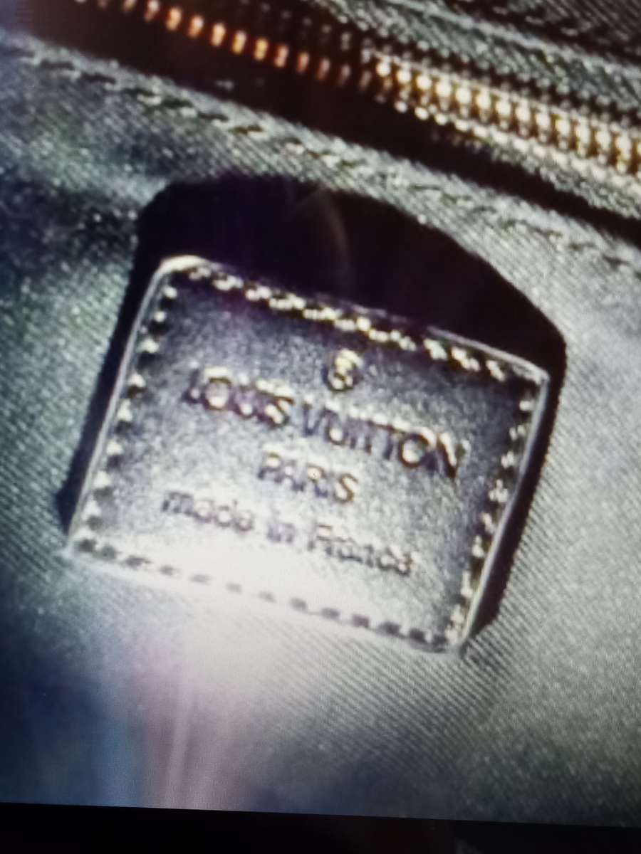 Brand New Louis Vuitton Monogram MESSENGER PM VOYAGER