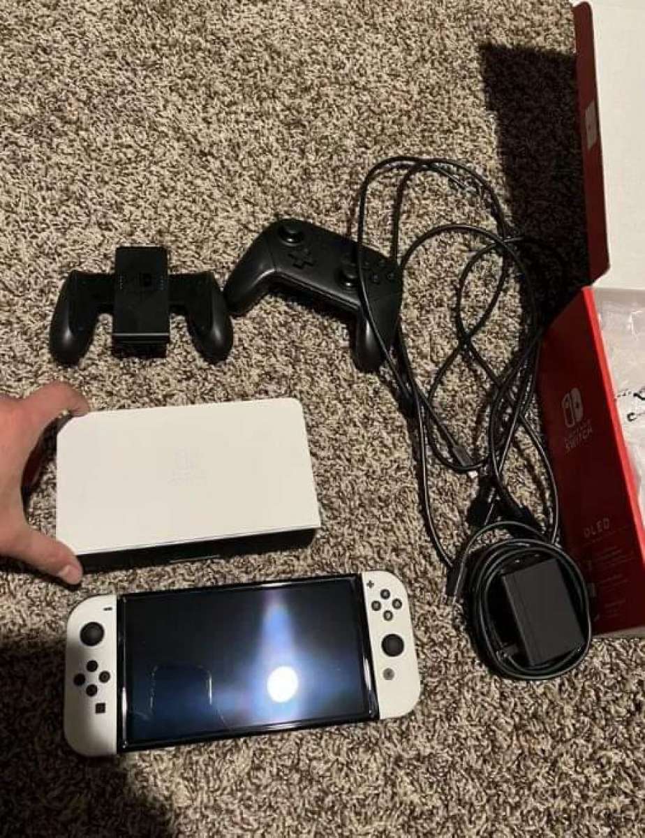 Nintendo Switch OLED