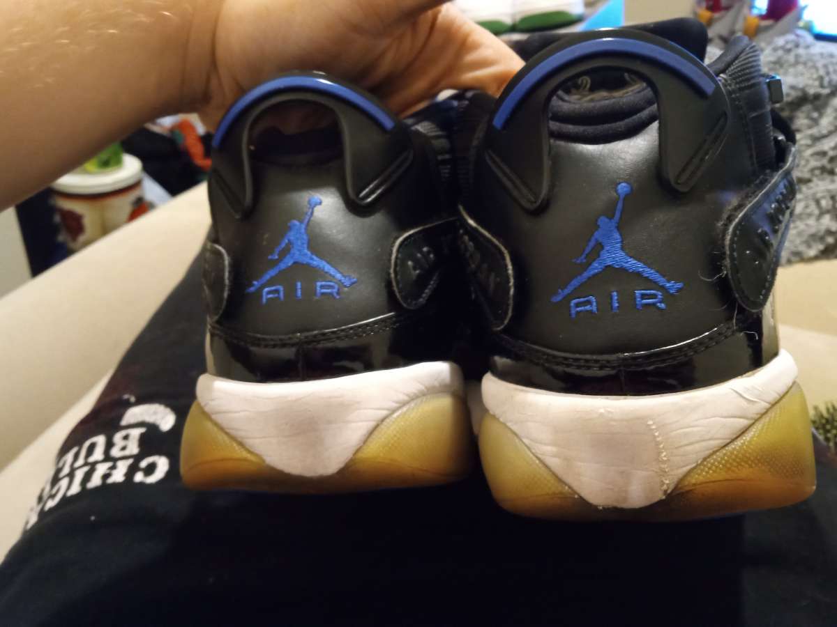 I want 60 for these Jordans they are size 10 they are great