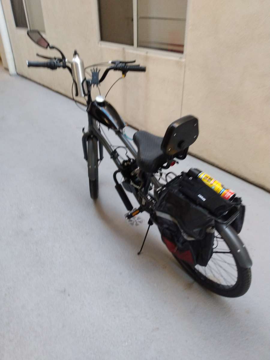 New HYPER CUSTOM 26in 7 speed beach cruiser w 80cc motor