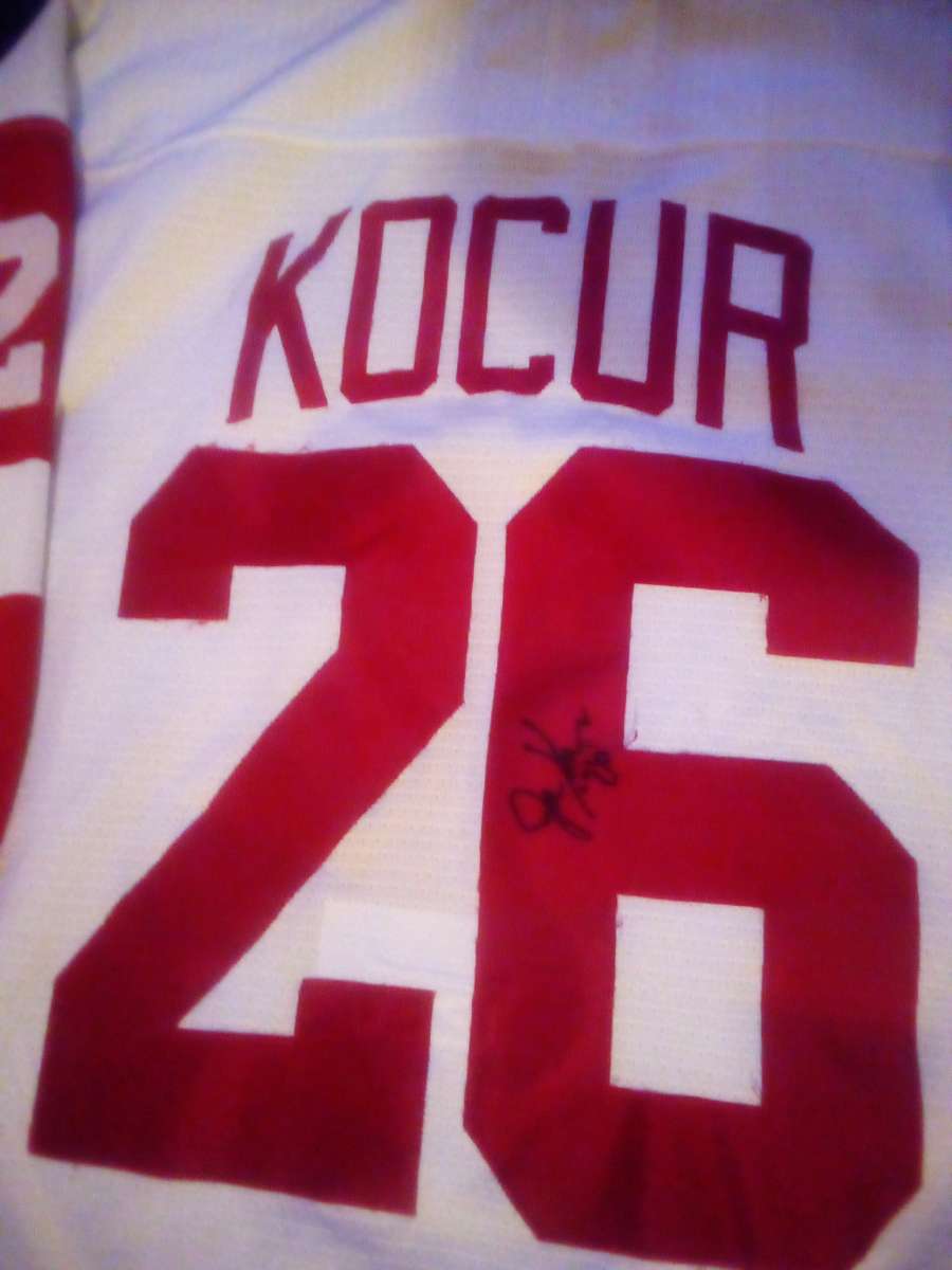 Detroit redwings signed jersey