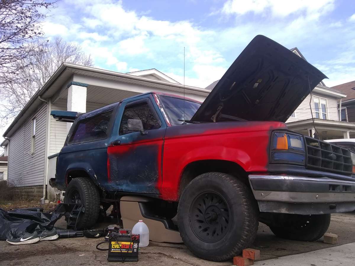 89 bronco 2 4 wheel drive