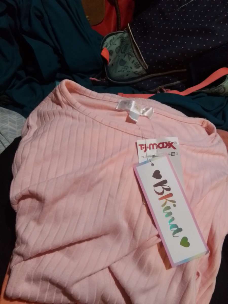girl tee shirt