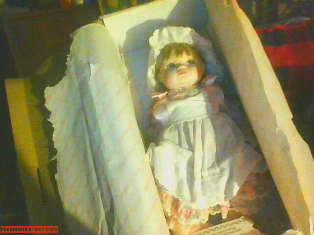 PORCELAIN BABY jESSICA