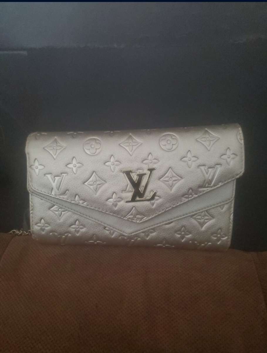 Louis Vuitton bag