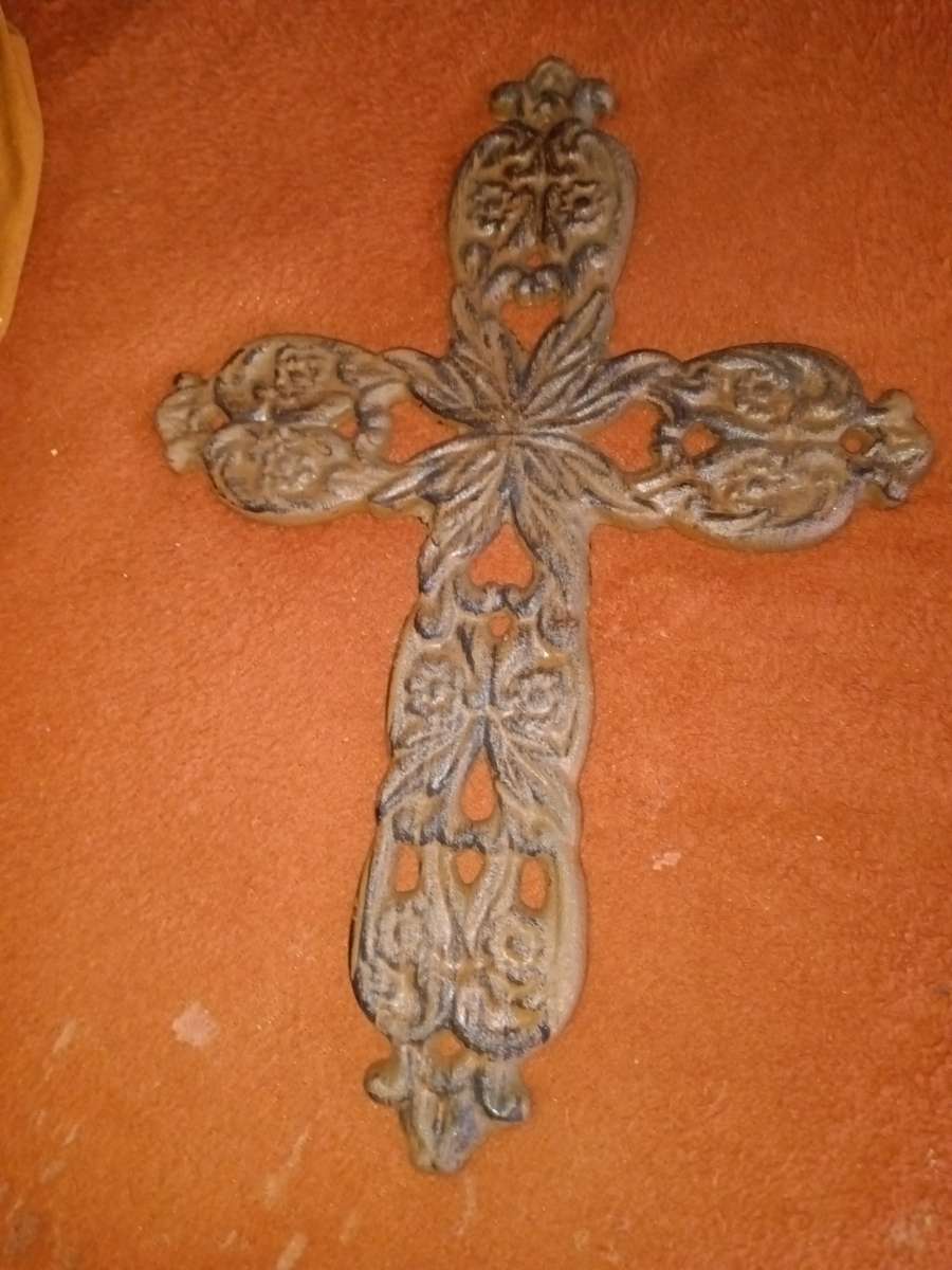 New Rustic Cast Iron Cross