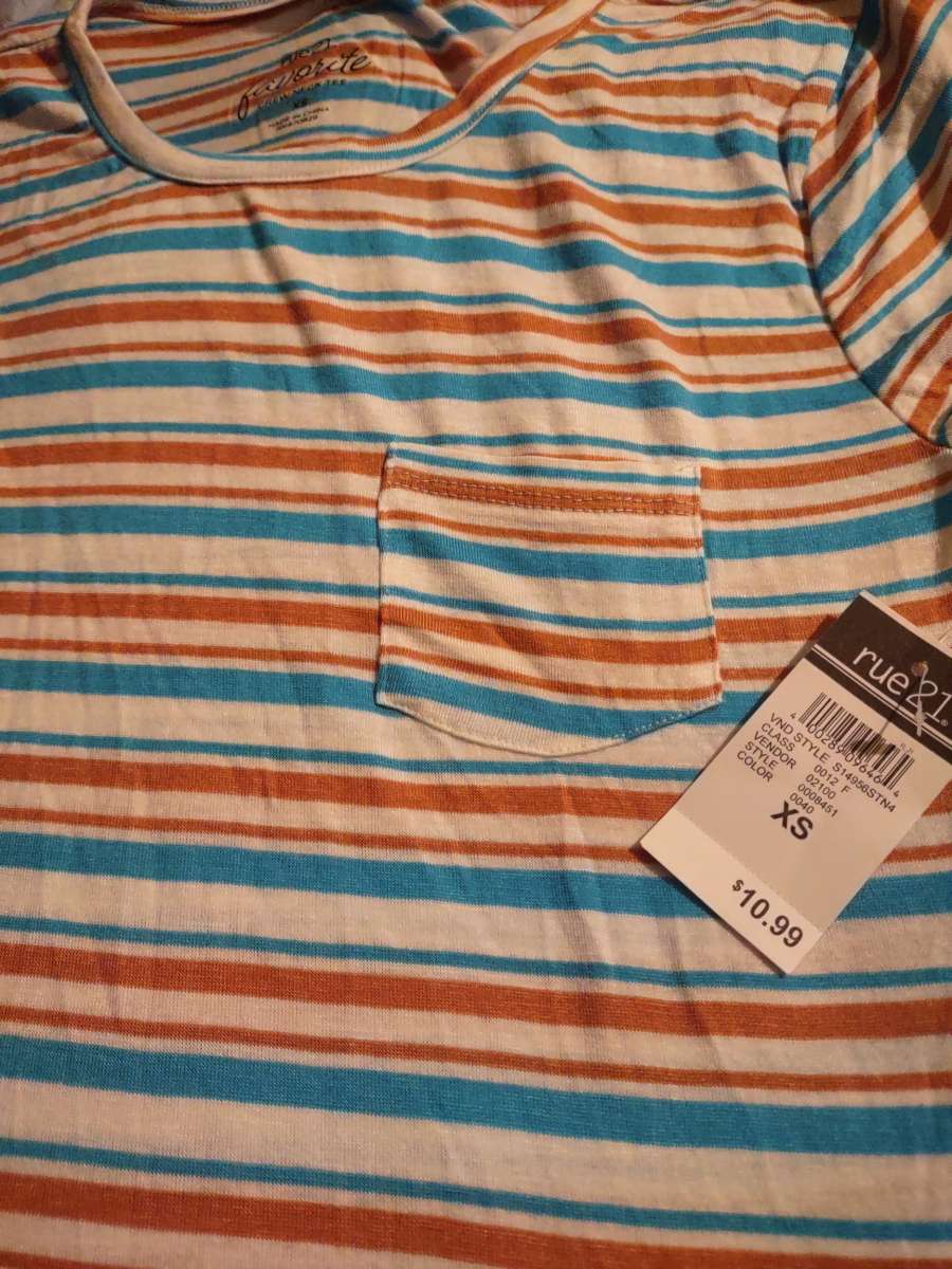 Rue21 favorite crew neck tee