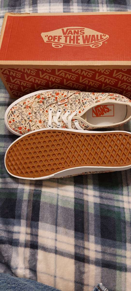 womens  vans shoes