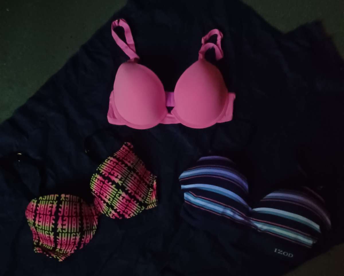 3 bras
