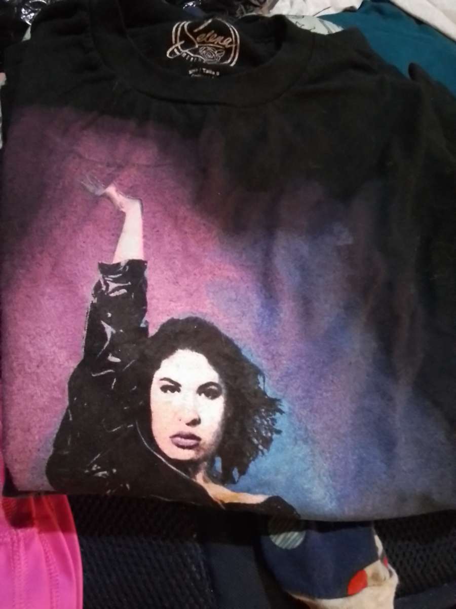 woman offical selena tshirt