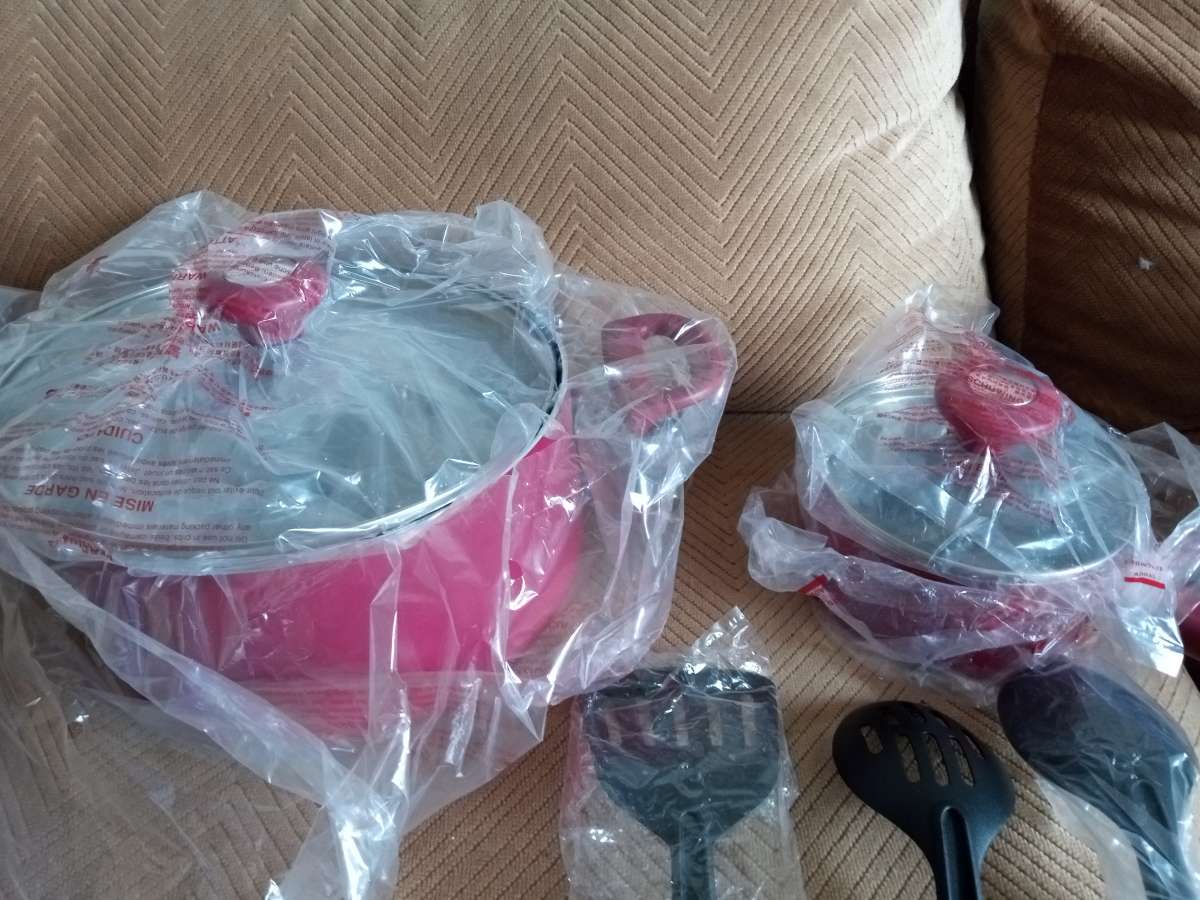 pots and pans set from QVC Rachel ray series