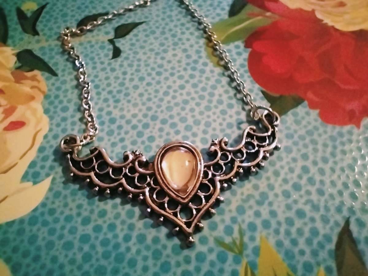 vintage silver necklace