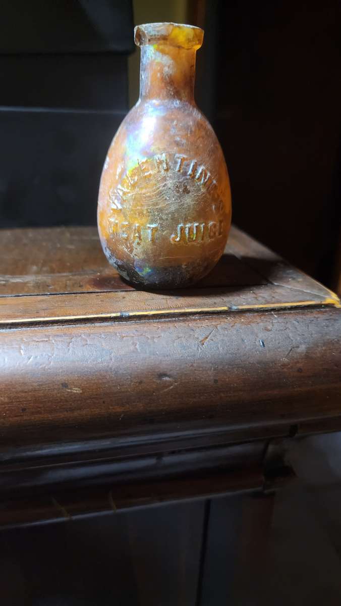 old bottles from late 1800s early 1900s