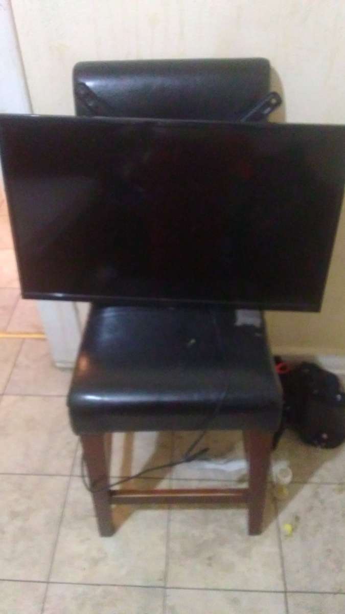 32 inch Roku Tv