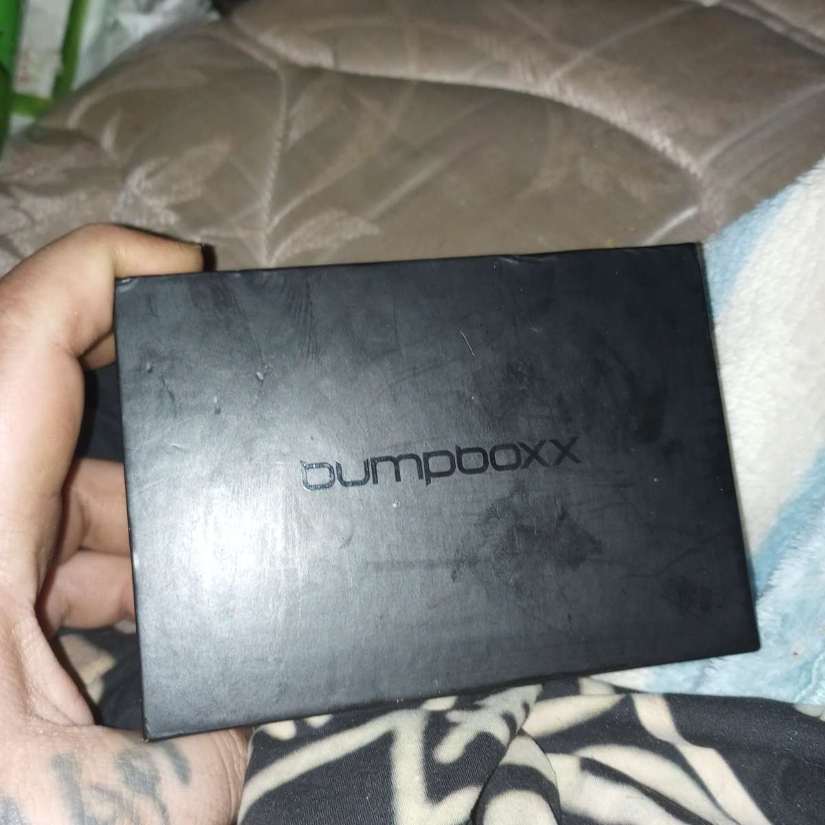 awesome like new Gold MICROBOOM BUMPBOXX