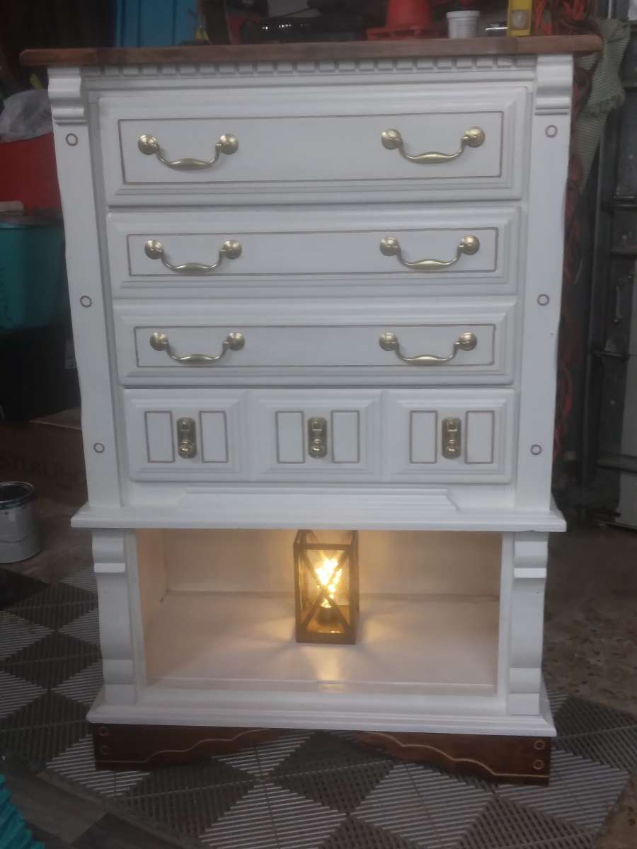 dresser
