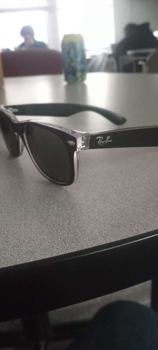 RAY BANS