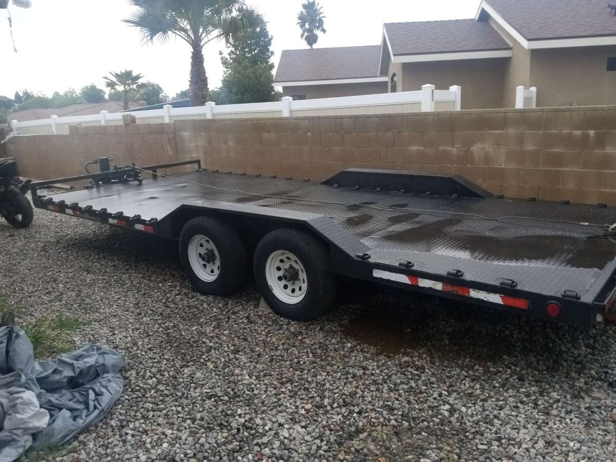 PJ Equipment trailer Car hauler