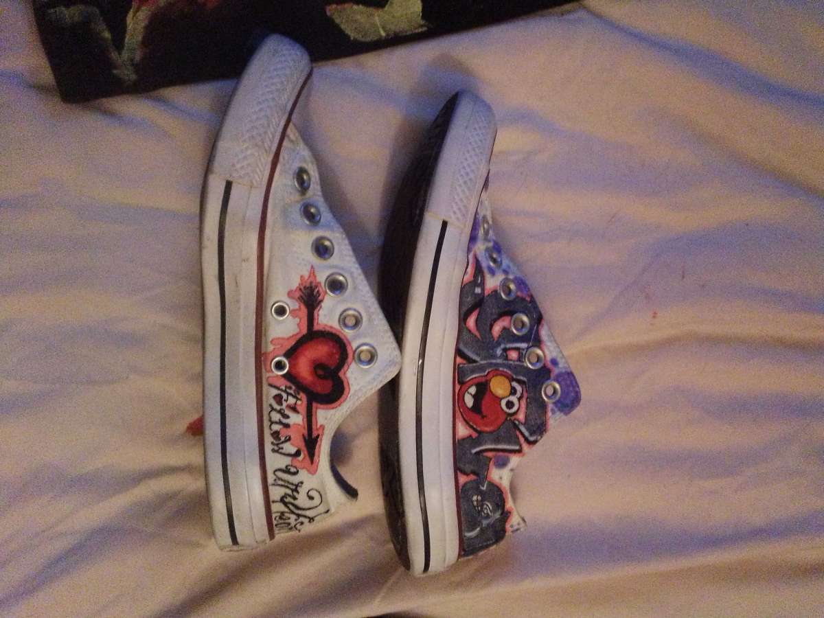 I make custom design pants shoes or shirts