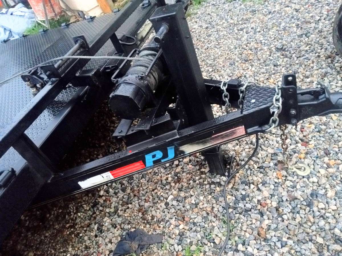 PJ Equipment trailer Car hauler