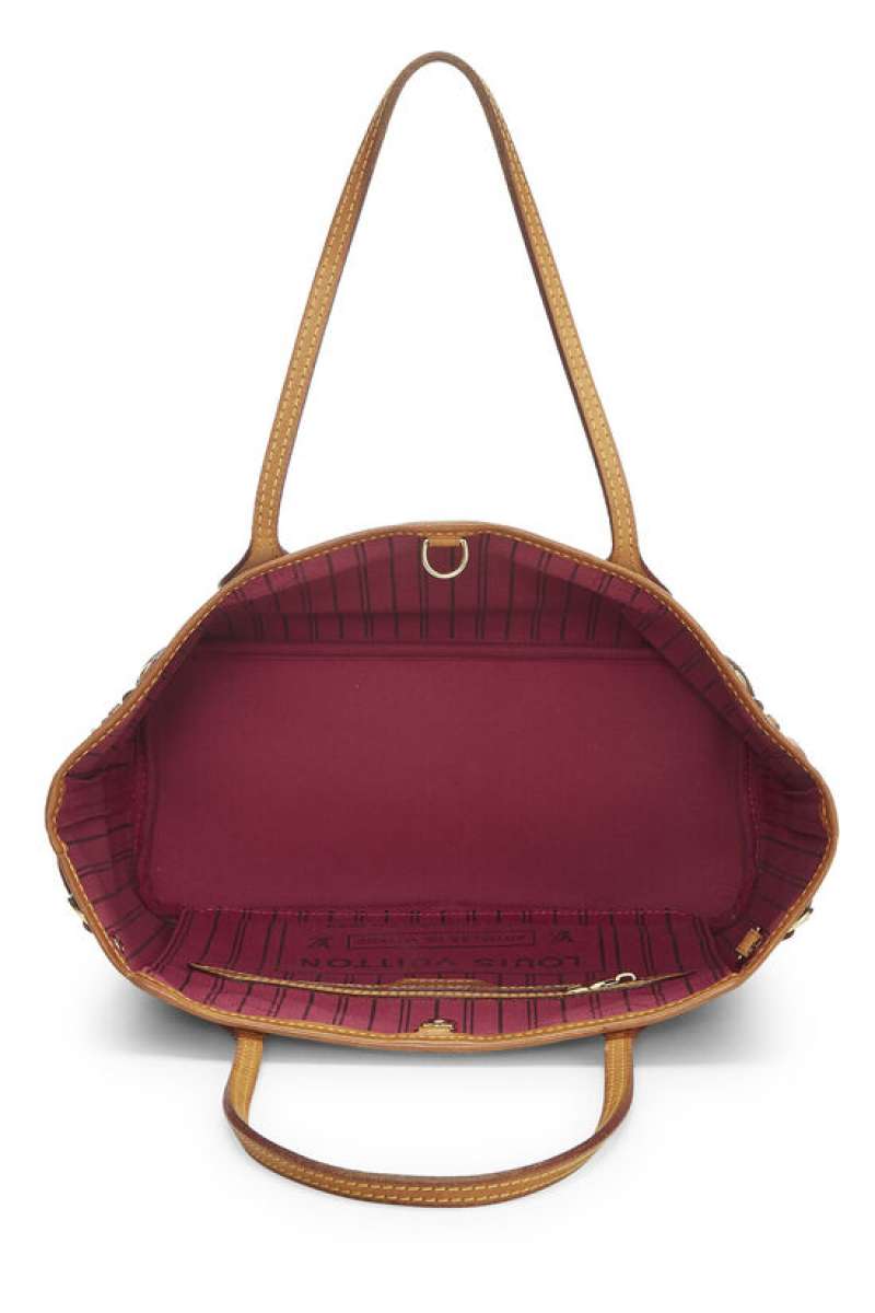 Louis Vuitton Paris purse