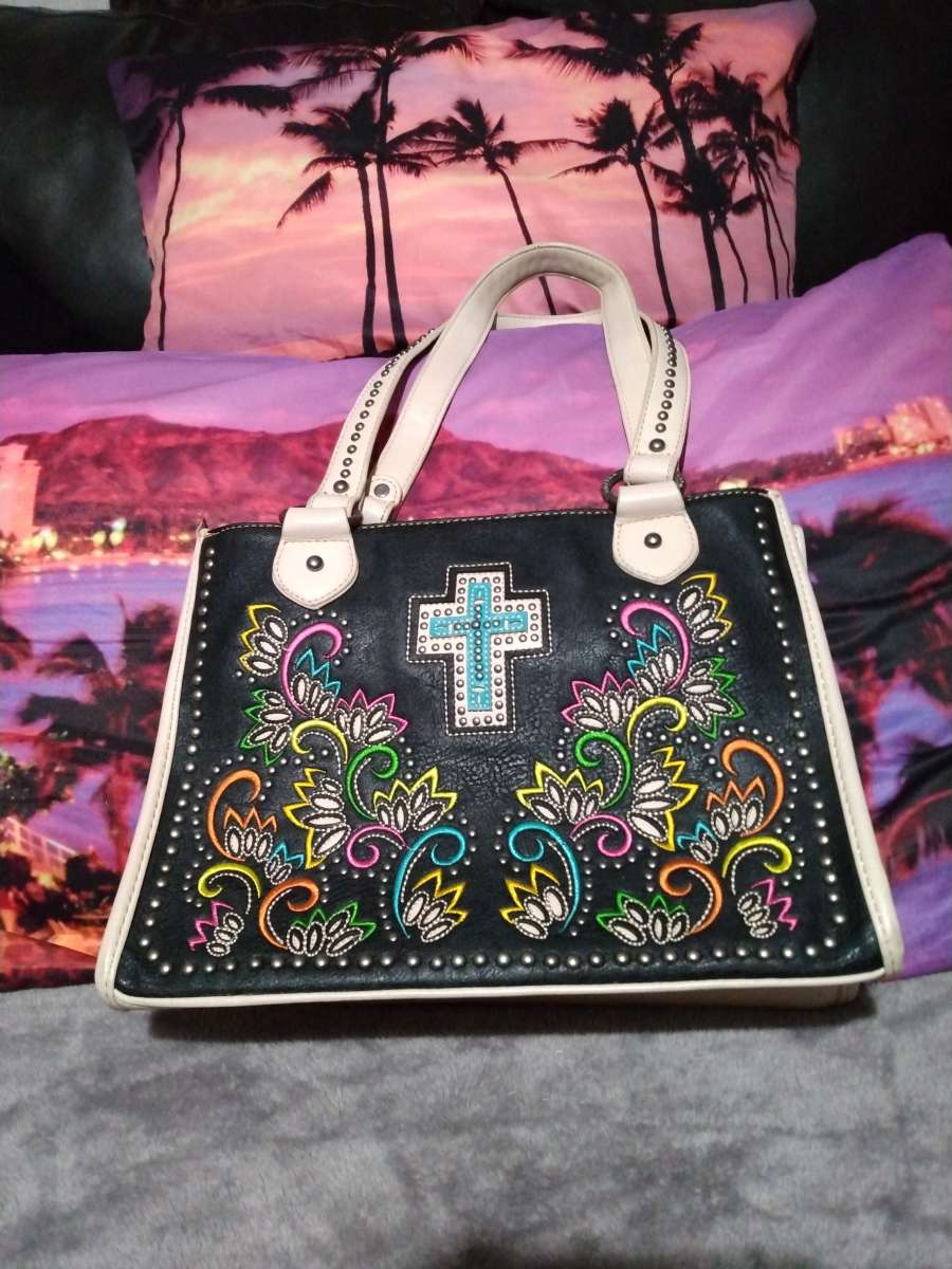 MONTANA WEST PURSE
