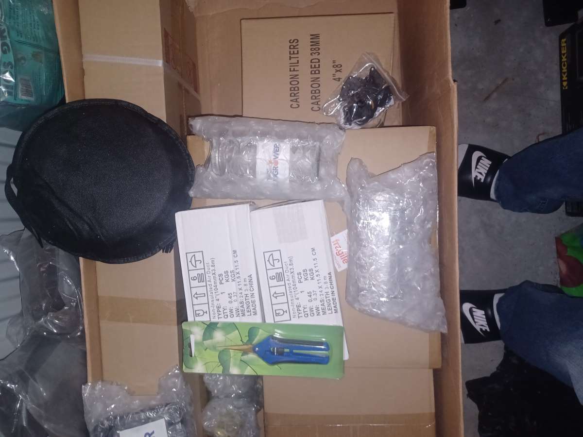 The Budgrowers advanced grow kit