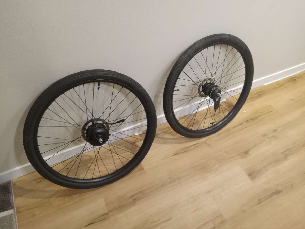 Electric front and back wheels