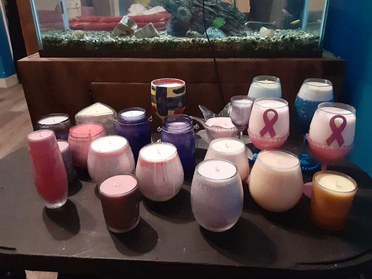 scented candles and wax melts