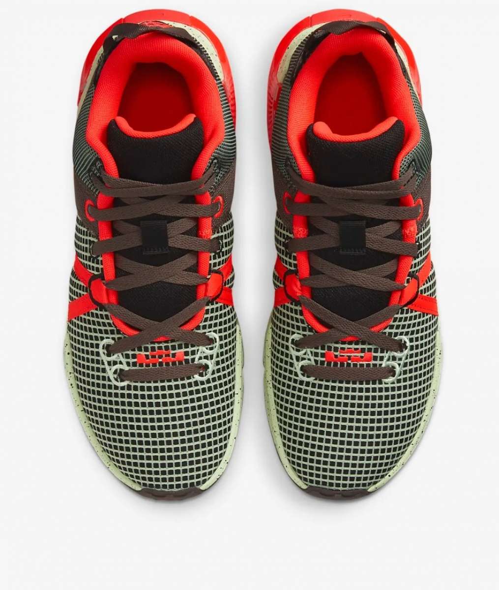 NIKE LEBRON WITNESS 7