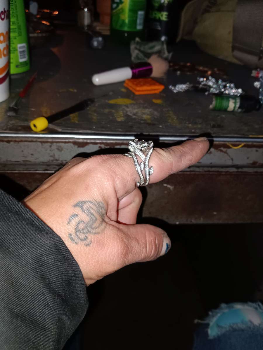 925 Sterling Silver Rose white Sapphire ring set