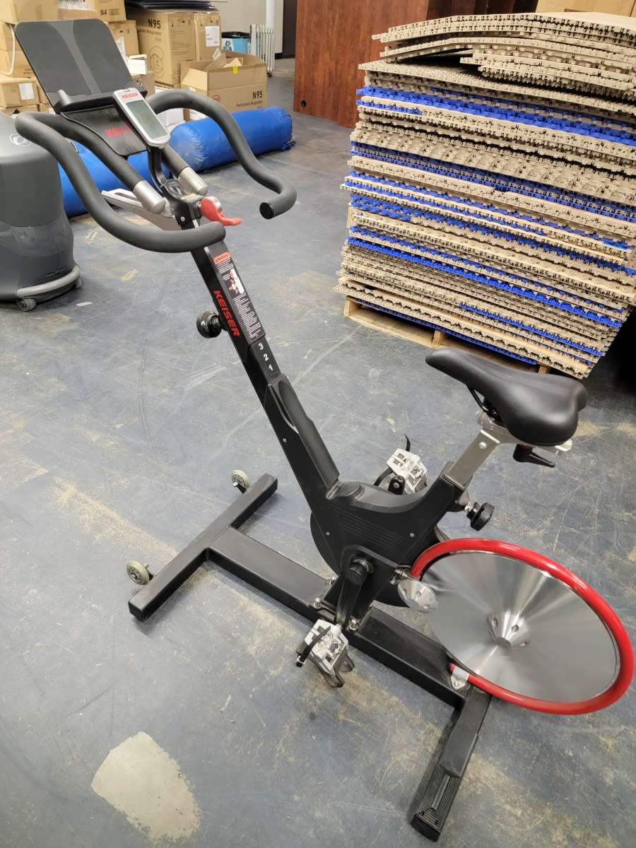 Keiser m3 indoor cycle bike