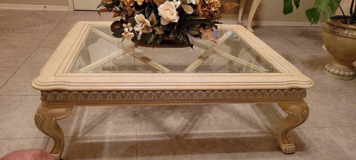 French style furniture