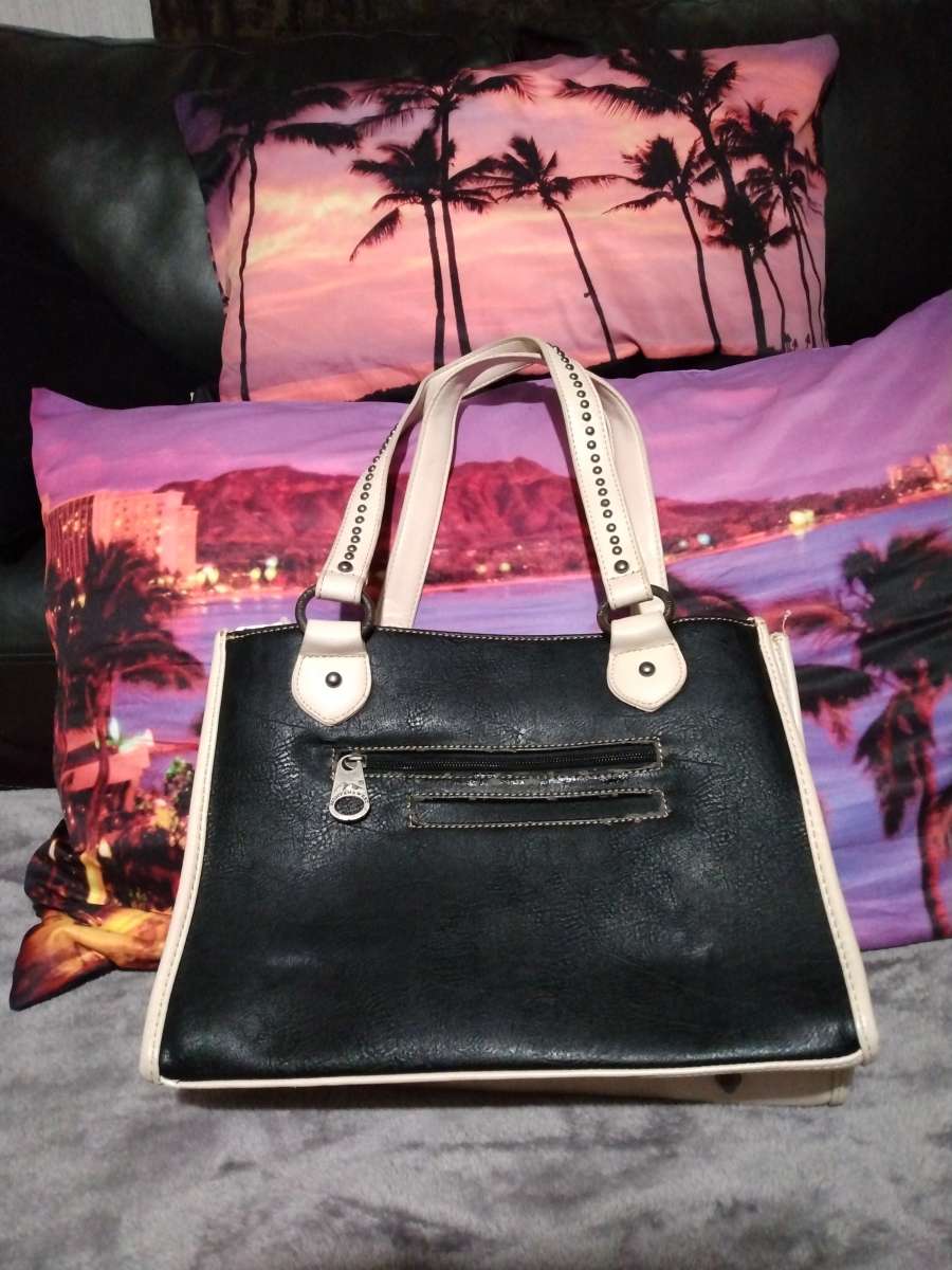 MONTANA WEST PURSE