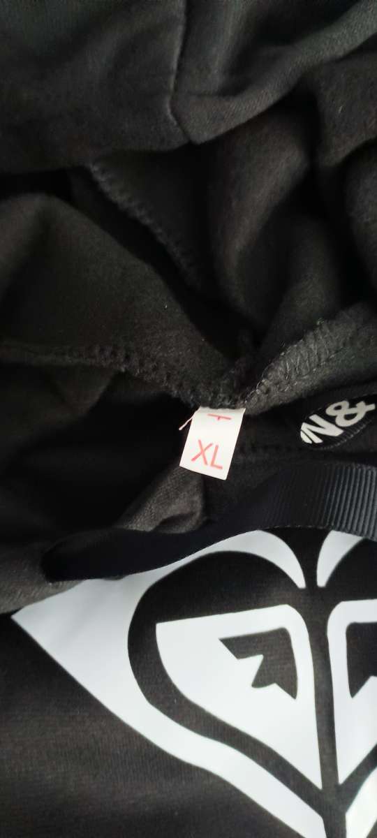 Black Roxy hoodie