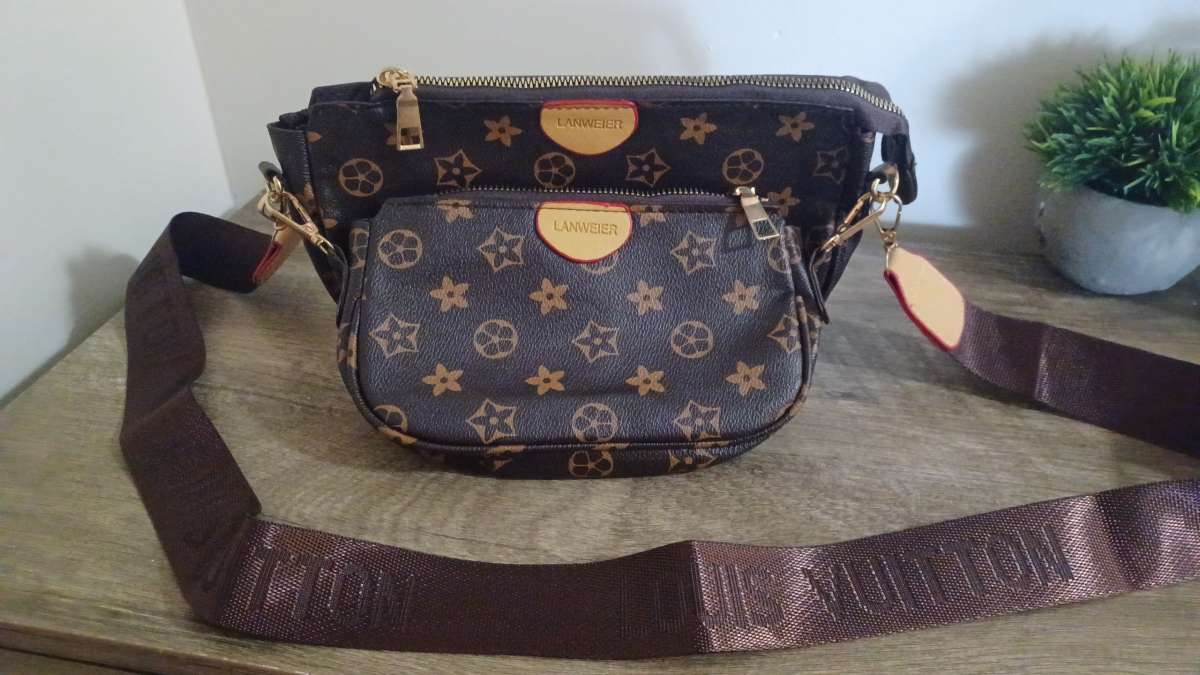 crossbody bag