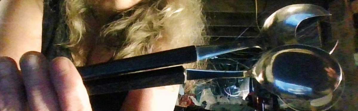 SALT AND PEPER SHAKERS AND SALAD SPOON AND FORK SET