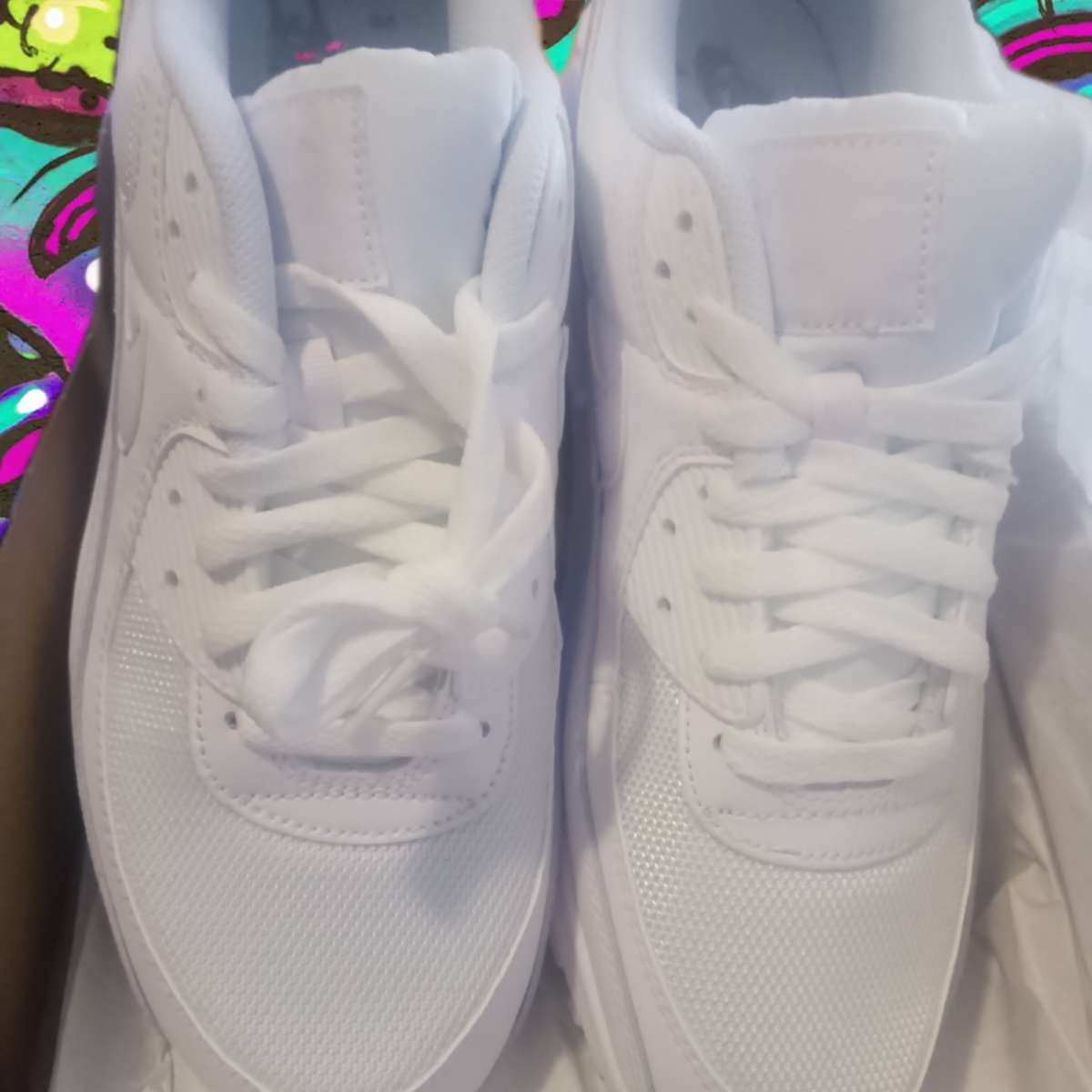 white mens shoes